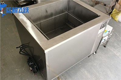 91香蕉视频下载地址用什么介质：选择适合的清洗介质以达到最佳效果 关键词:
